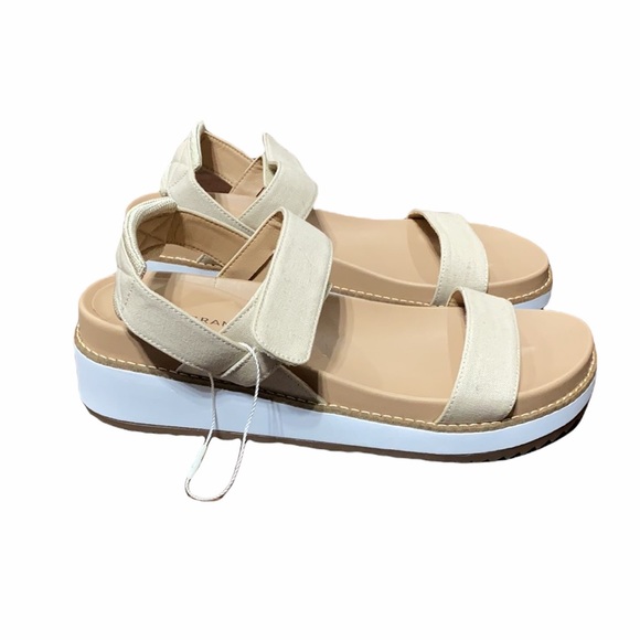 Lucky Brand Iadan Wedge Sandals Size 9 NWOT - Picture 1 of 5